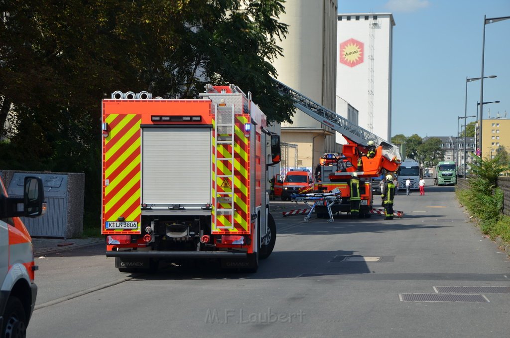 Feuer Koeln Deutz Siegburgerstr P02.JPG